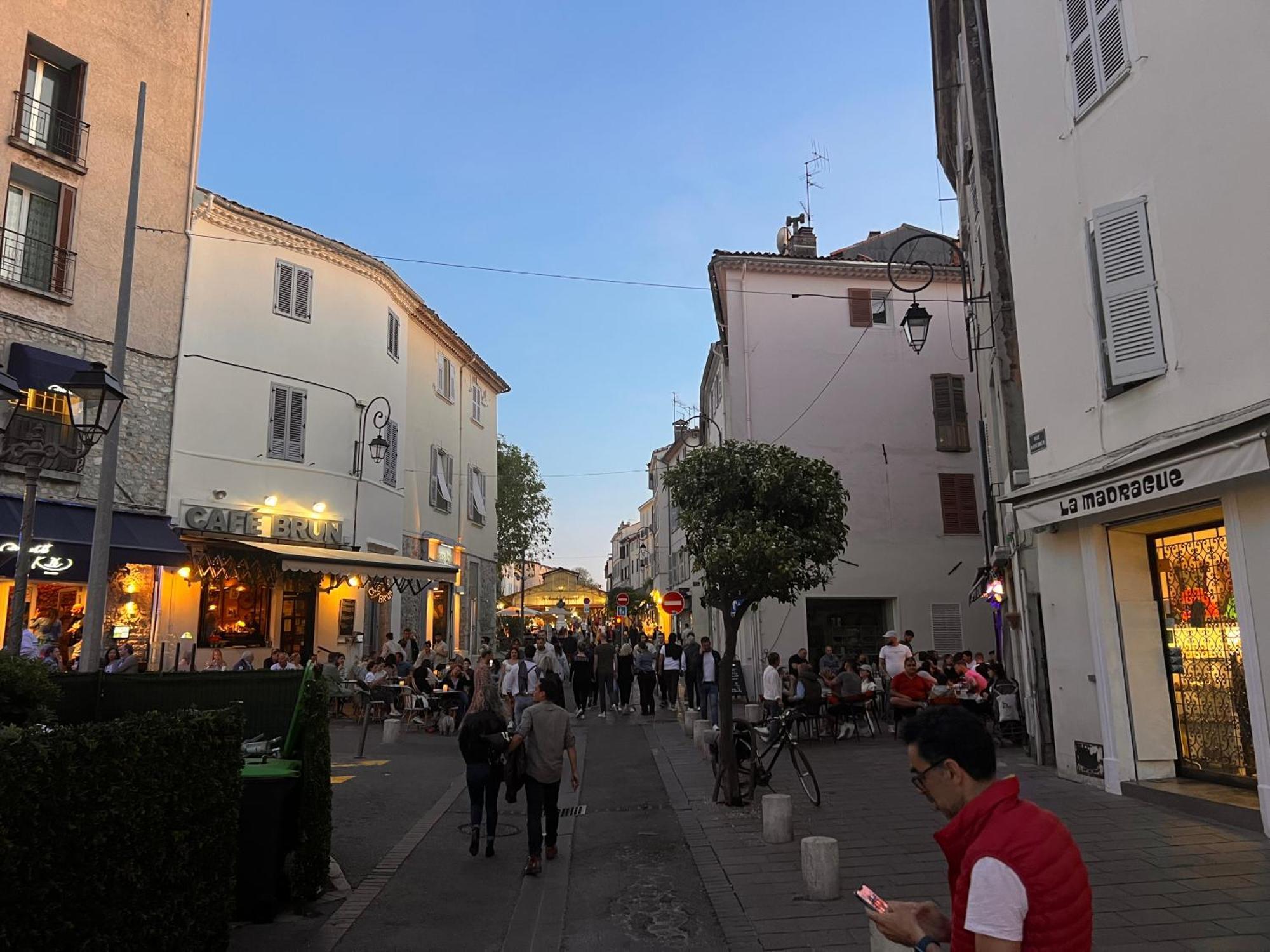 Location Cote D Azur Hotel Antibes Exterior photo